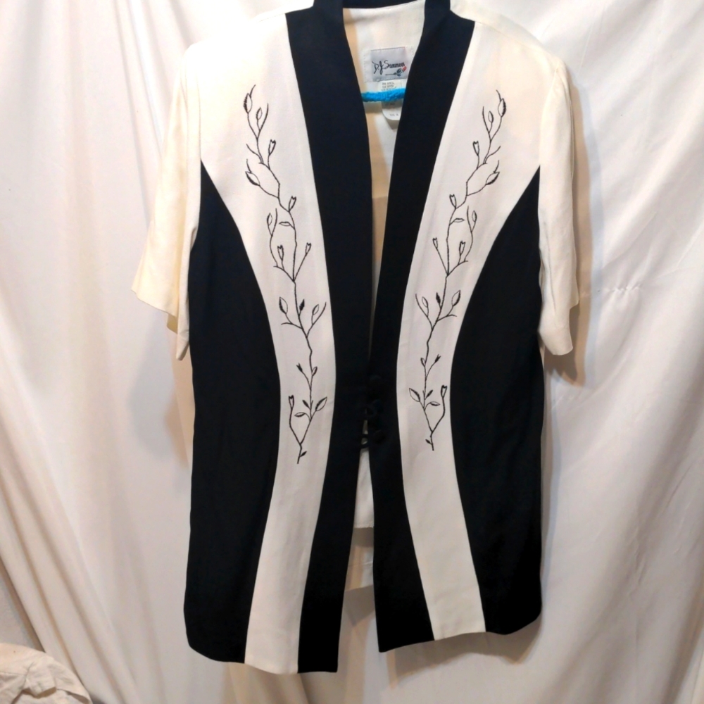 D.J Summers black and white blouse size 10